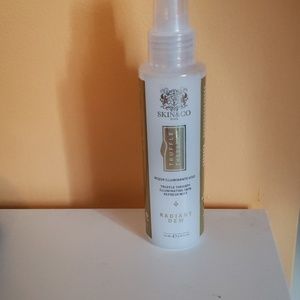 Skin&co truffle therapy illuminating skin mist